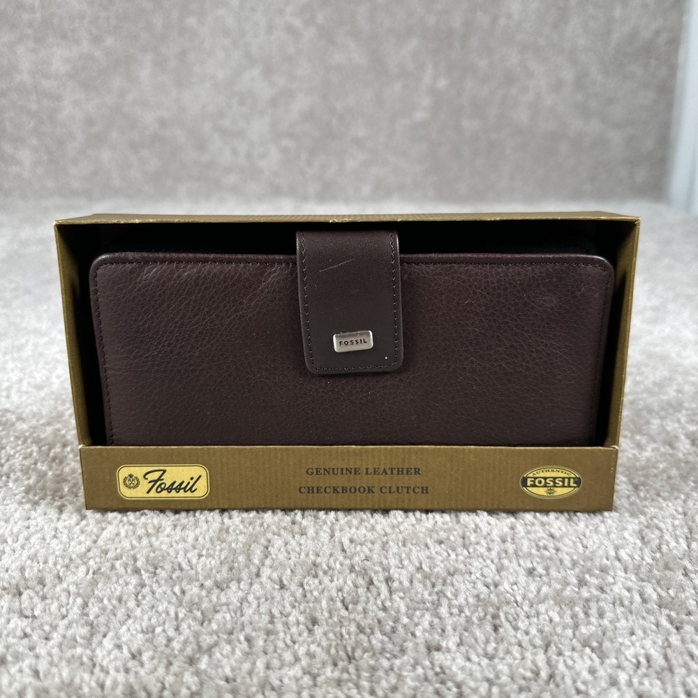 Fossil Brown Genuine‎ Leather Checkbook Clutch New in Box
